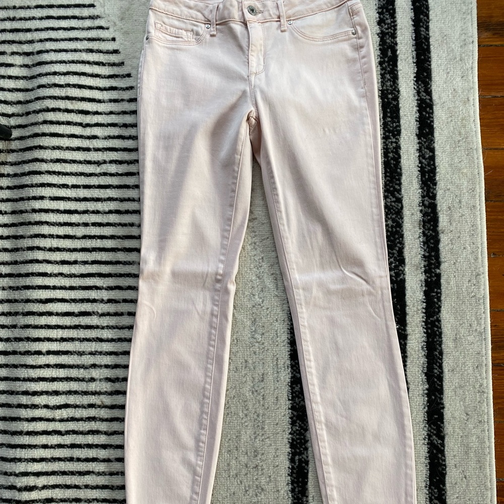 Jessica Simpson kiss me super skinny jeans